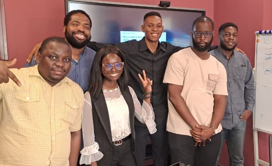 Senior Frontend Developer-TradeBuza